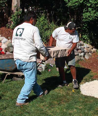 RockStep lanscaping stone installation